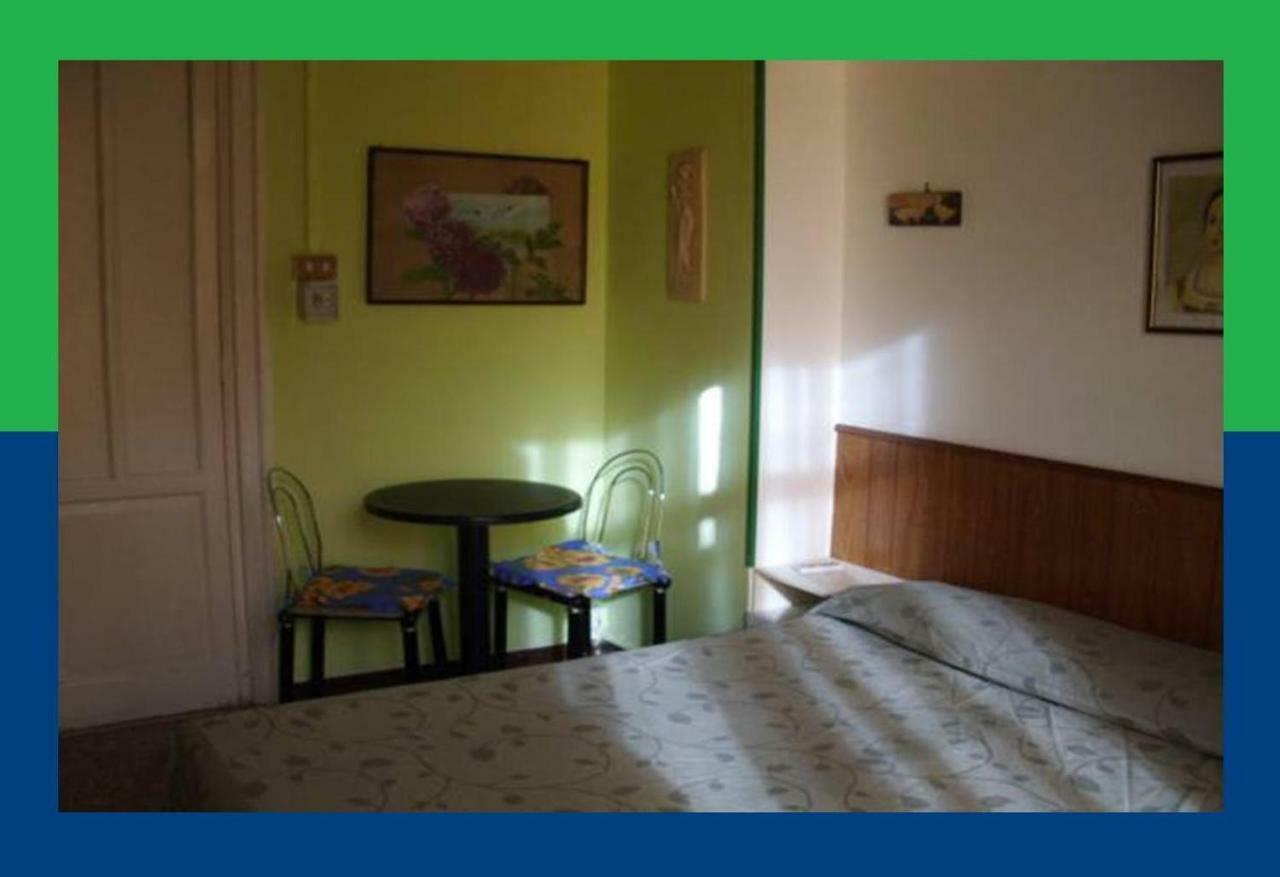 Santa Oliva Homestay Palermo Ngoại thất bức ảnh